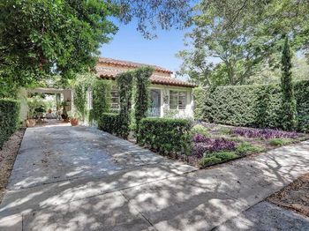 1107 Alhambra Circle