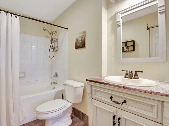1805 N Flagler Drive 102, West Palm Beach FL 33407