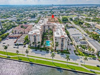 1805 N Flagler Drive