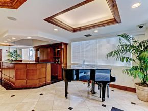 1805 N Flagler Drive 102, West Palm Beach FL 33407