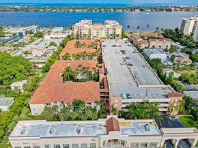 1805 N Flagler Drive 102, West Palm Beach FL 33407
