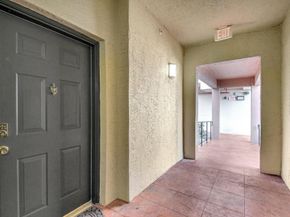 1805 N Flagler Drive 102, West Palm Beach FL 33407