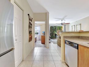 1805 N Flagler Drive 102, West Palm Beach FL 33407