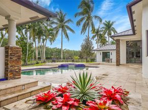 3600 Paddock Rd, Weston FL 33331