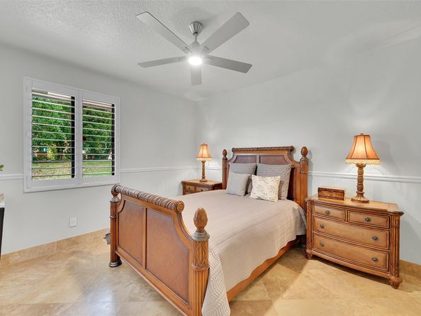 3600 Paddock Rd, Weston FL 33331