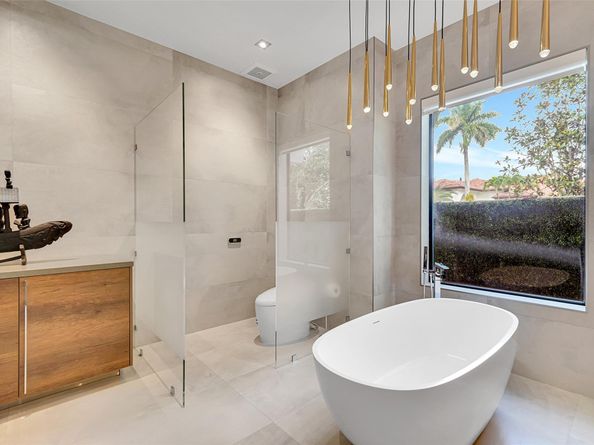 3600 Paddock Rd, Weston FL 33331