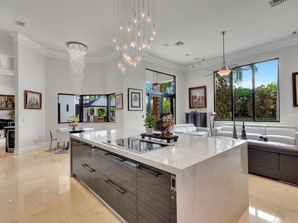 3600 Paddock Rd, Weston FL 33331