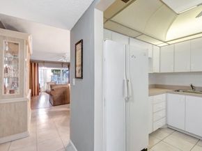 1 Abbey Lane 201, Delray Beach FL 33446