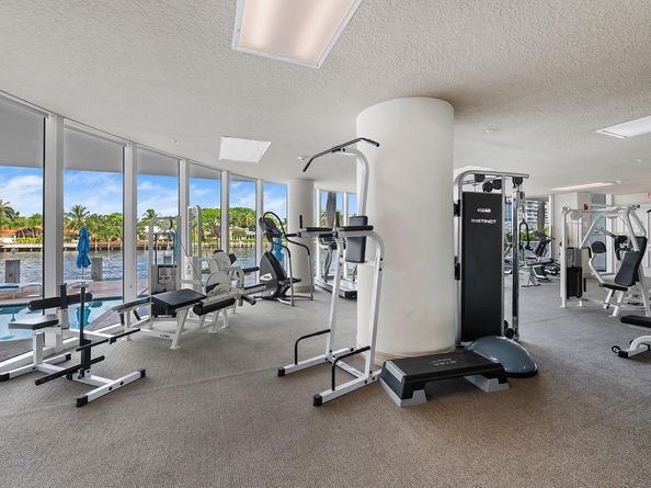715 Bayshore Dr 904, Fort Lauderdale FL 33304