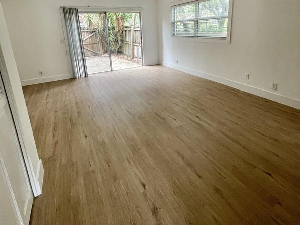 411 N Cypress Drive 15, Tequesta FL 33469