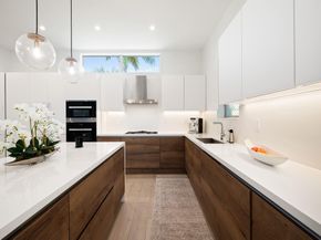 12 SE 10th Ave, Fort Lauderdale FL 33301