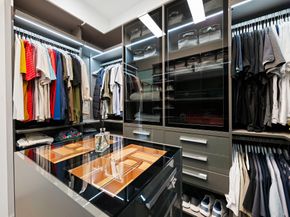 12 SE 10th Ave, Fort Lauderdale FL 33301