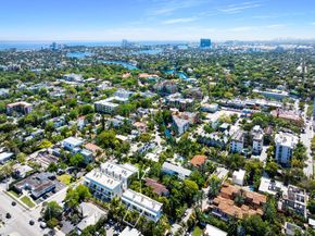 12 SE 10th Ave, Fort Lauderdale FL 33301