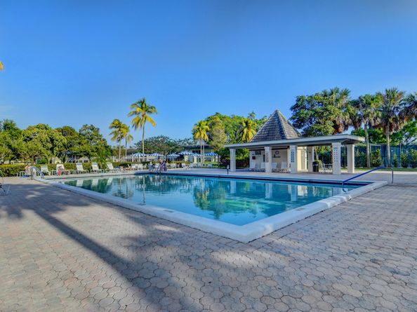2901 Victoria Circle F2, Coconut Creek FL 33066