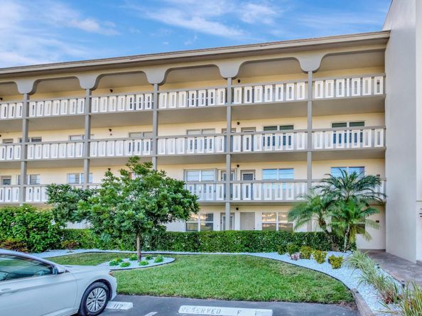 2901 Victoria Circle F2, Coconut Creek FL 33066