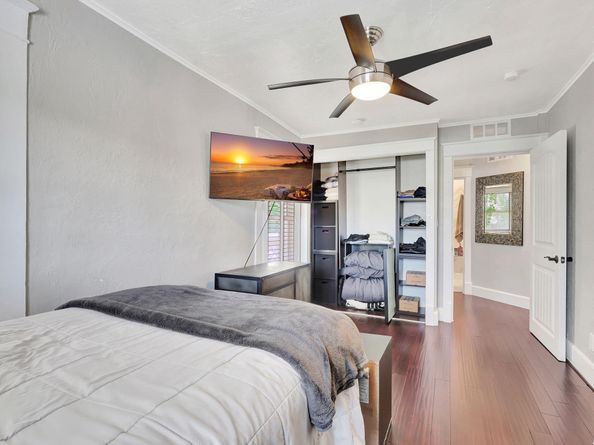 296 Vallette Way, West Palm Beach FL 33401