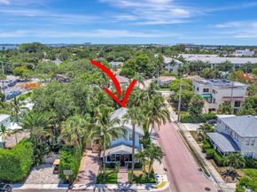 296 Vallette Way, West Palm Beach FL 33401