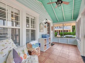 296 Vallette Way, West Palm Beach FL 33401