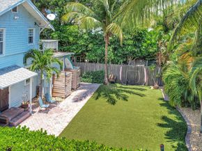296 Vallette Way, West Palm Beach FL 33401