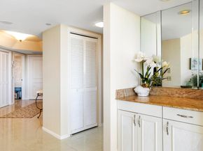 3322 Casseekey Island Road 504, Jupiter FL 33477