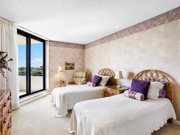 3322 Casseekey Island Road 504, Jupiter FL 33477