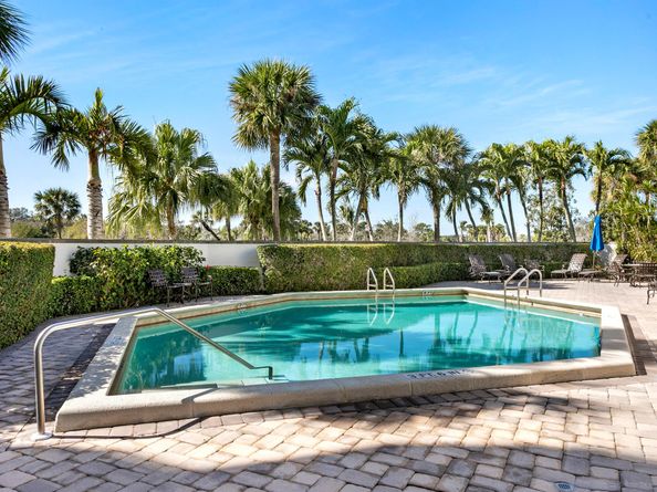 3322 Casseekey Island Road 504, Jupiter FL 33477