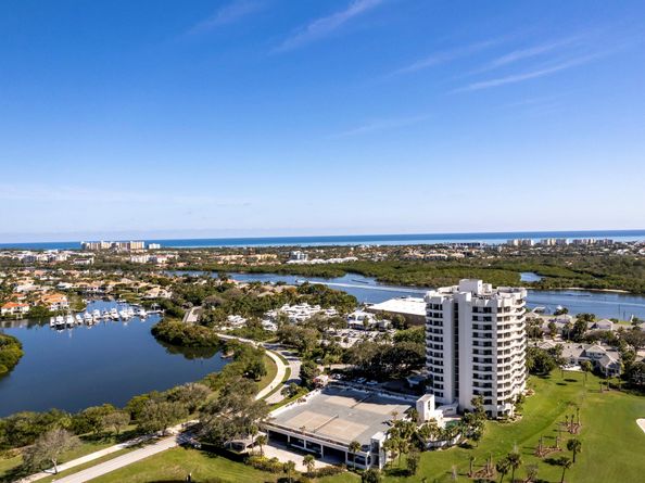3322 Casseekey Island Road 504, Jupiter FL 33477