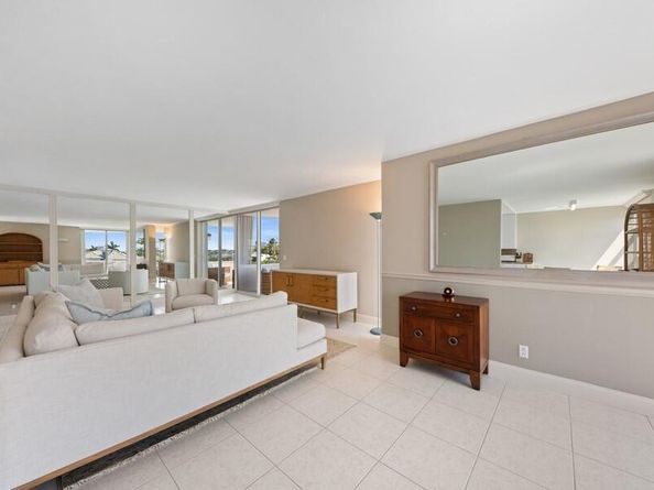 2200 S Ocean Boulevard 401, Delray Beach FL 33483