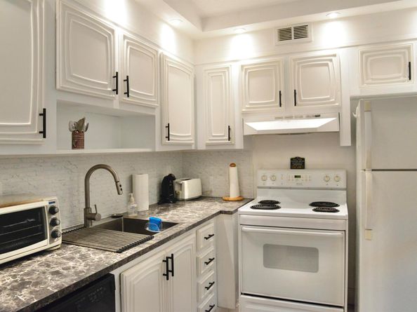 2841 Somerset Drive 217, Lauderdale Lakes FL 33311