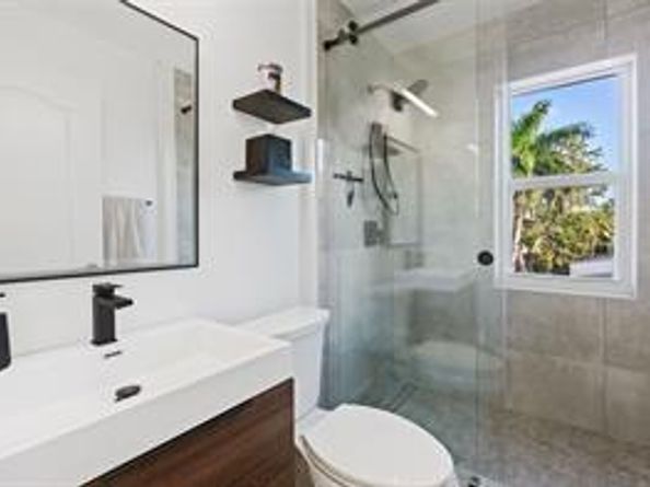 915 W Las Olas Blvd, Fort Lauderdale FL 33312