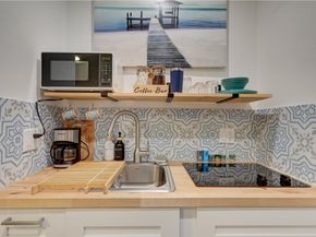 1944 NE 5th St, Deerfield Beach FL 33441
