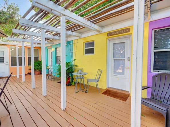 1944 NE 5th St, Deerfield Beach FL 33441