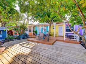 1944 NE 5th St, Deerfield Beach FL 33441