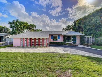 10 NE 22nd Street