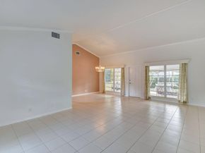 10 NE 22nd Street, Delray Beach FL 33444