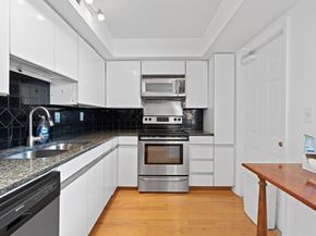 1605 S Us Highway 1 204 M3, Jupiter FL 33477