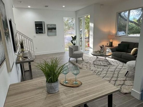 406 SE 22nd St 1, Fort Lauderdale FL 33316