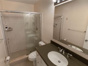 750 Pine Dr 11, Pompano Beach FL 33060