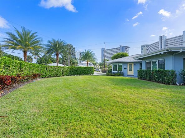 2000 SE 26th Ave, Fort Lauderdale FL 33316