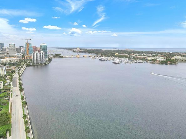 1801 S Flagler Drive 1804, West Palm Beach FL 33401