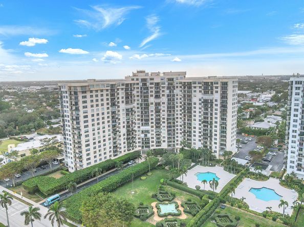 1801 S Flagler Drive 1804, West Palm Beach FL 33401