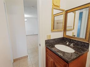 3250 NW 85th Ave 16, Coral Springs FL 33065
