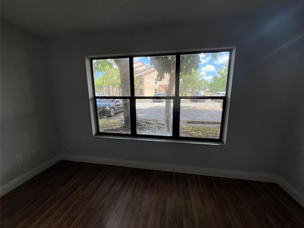 4341 W Mcnab Rd 10, Pompano Beach FL 33069