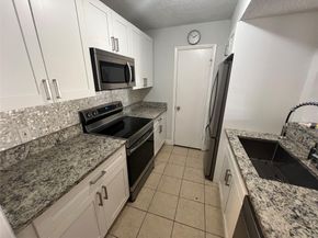 4341 W Mcnab Rd 10, Pompano Beach FL 33069