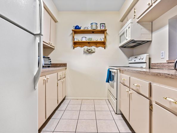 12019 W Greenway Drive 205, Royal Palm Beach FL 33411