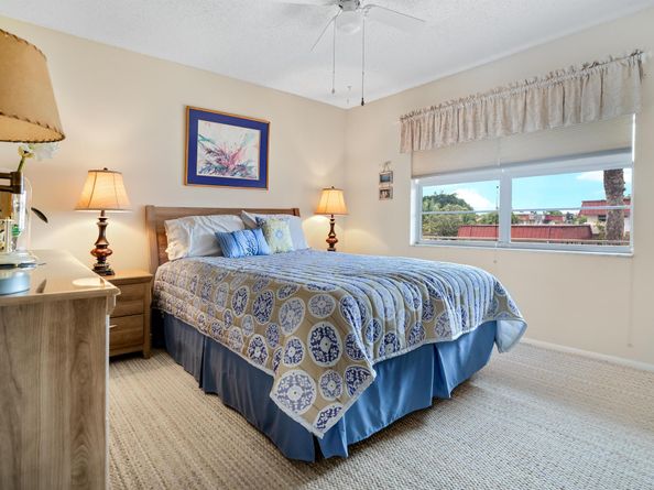 12019 W Greenway Drive 205, Royal Palm Beach FL 33411