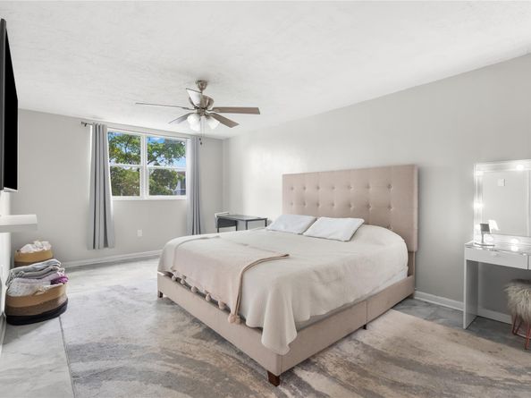 1681 NW 70th Ave 302, Plantation FL 33313