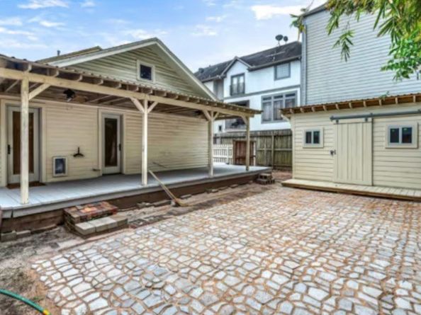 4204 Stanford Street, Houston TX 77006