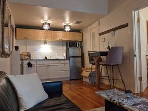 4204 Stanford Street, Houston TX 77006