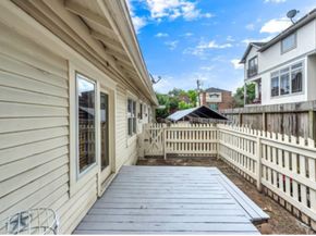 4204 Stanford Street, Houston TX 77006